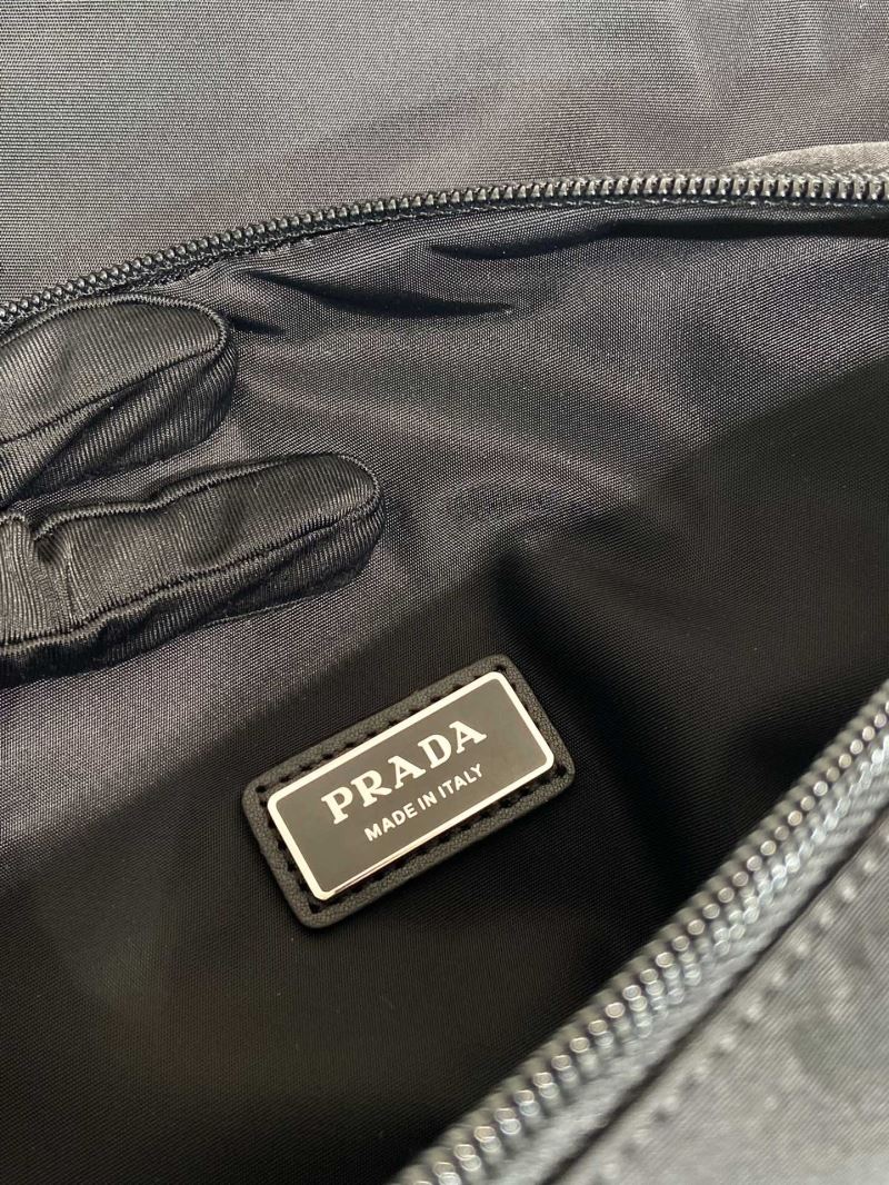 Pra*a waist chest packs